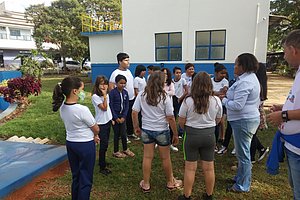 Alunos da Escola Municipal Professora Denise Luisa Oliveira em visita à Estação de Tratamento de Água (ETA)